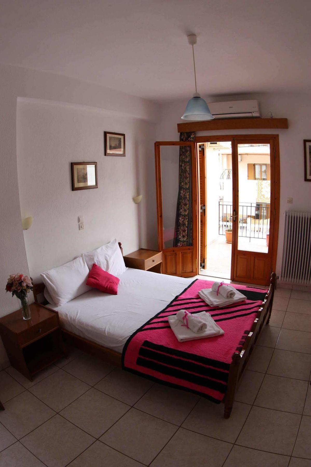 Domus Inn Ioannina Buitenkant foto